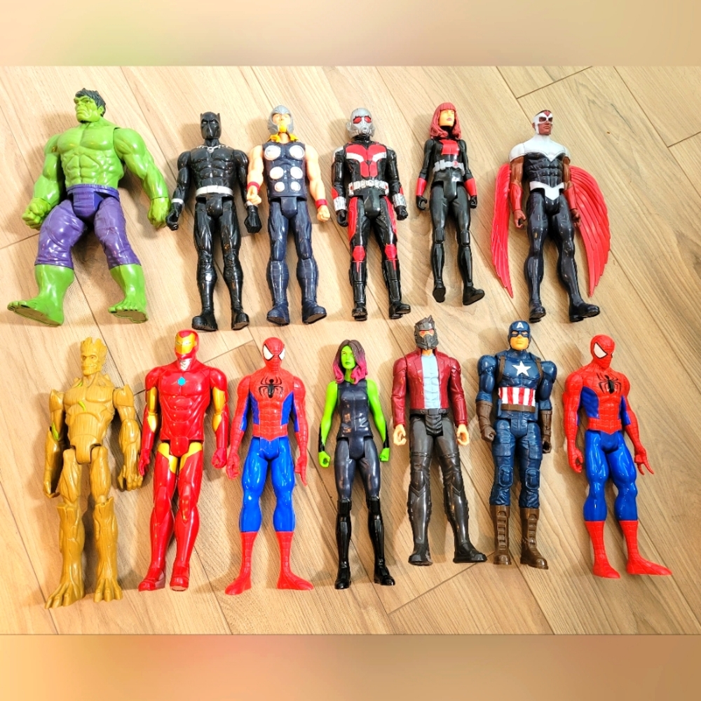 Marvel 12 in. Character set